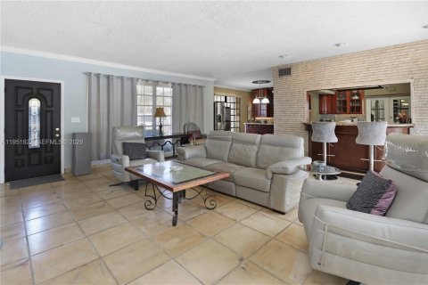 Casa en venta en Hollywood, Florida, 3 dormitorios, 226.03 m2 № 2153174 - foto 20
