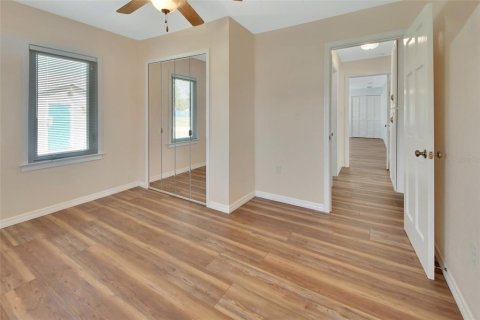 House in New Smyrna Beach, Florida 2 bedrooms, 85.75 sq.m. № 1851797 - photo 26