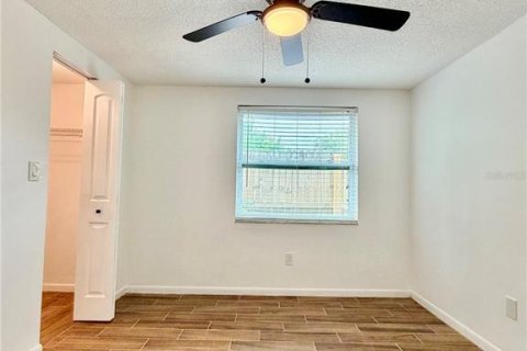 Villa ou maison à louer à New Port Richey, Floride: 3 chambres, 134.06 m2 № 2167581 - photo 20