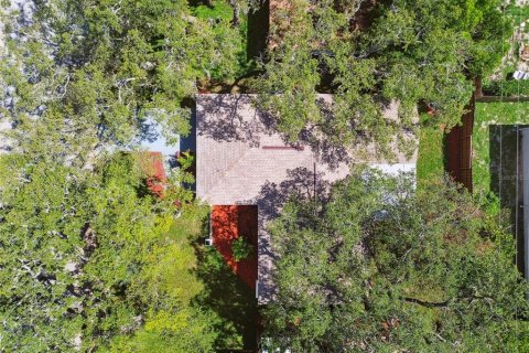 House in Port Richey, Florida 2 bedrooms, 115.94 sq.m. № 1844540 - photo 24