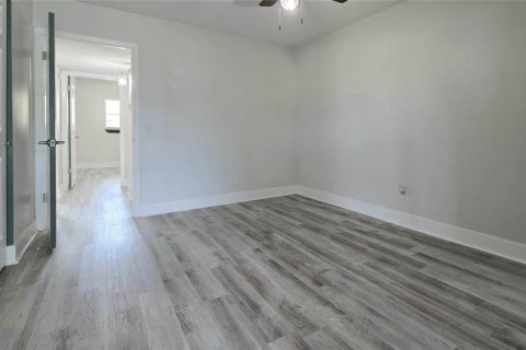 Condo in Clearwater, Florida, 2 bedrooms  № 2394249 - photo 9