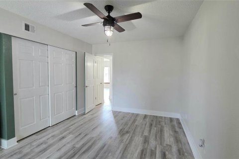 Condo in Clearwater, Florida, 2 bedrooms  № 2394249 - photo 12