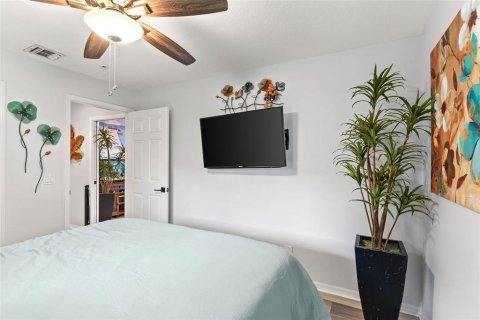 House in Sebastian, Florida 3 bedrooms, 159.7 sq.m. № 2097559 - photo 20