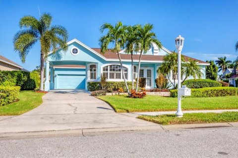 House in Bradenton, Florida 4 bedrooms, 217.39 sq.m. № 1910851 - photo 7