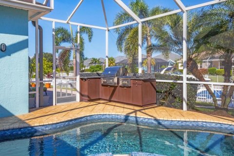 House in Bradenton, Florida 4 bedrooms, 217.39 sq.m. № 1910851 - photo 15