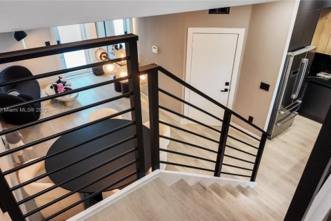 Купить таунхаус в Дорал, Флорида 3 спальни, 161.93м2, № 1934571 - фото 17