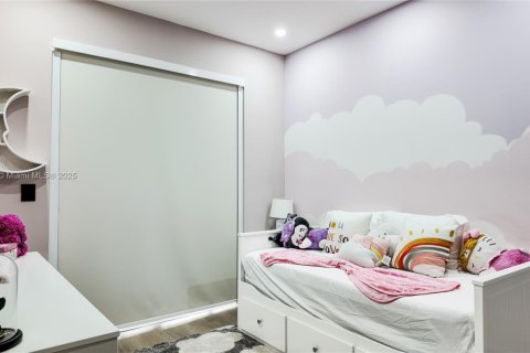 Купить таунхаус в Дорал, Флорида 3 спальни, 161.93м2, № 1934571 - фото 15