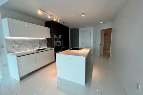 Copropriété à vendre à Miami, Floride: 2 chambres, 138.52 m2 № 2089022 - photo 4