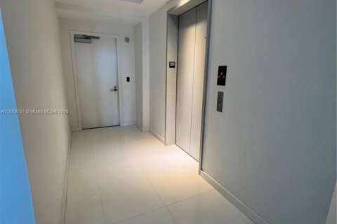 Copropriété à vendre à Miami, Floride: 2 chambres, 138.52 m2 № 2089022 - photo 26