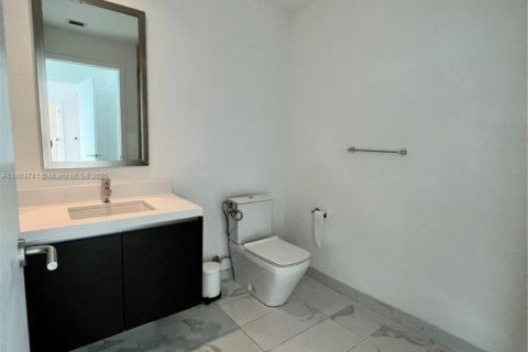 Copropriété à vendre à Miami, Floride: 2 chambres, 138.52 m2 № 2089022 - photo 17