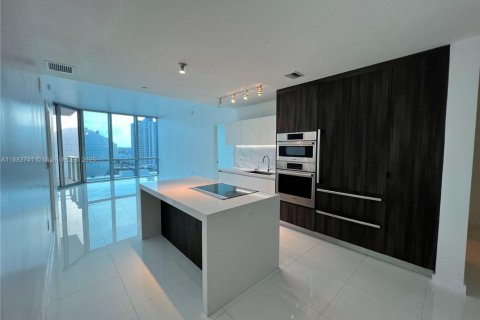 Copropriété à vendre à Miami, Floride: 2 chambres, 138.52 m2 № 2089022 - photo 2