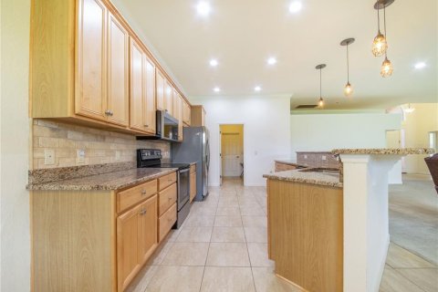 Casa en venta en Lake Wales, Florida, 3 dormitorios, 192.68 m2 № 2157098 - foto 14
