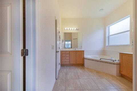 Casa en venta en Lake Wales, Florida, 3 dormitorios, 192.68 m2 № 2157098 - foto 21