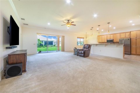 Casa en venta en Lake Wales, Florida, 3 dormitorios, 192.68 m2 № 2157098 - foto 10