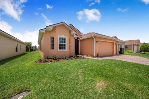 Casa en venta en Lake Wales, Florida, 3 dormitorios, 192.68 m2 № 2157098 - foto 3