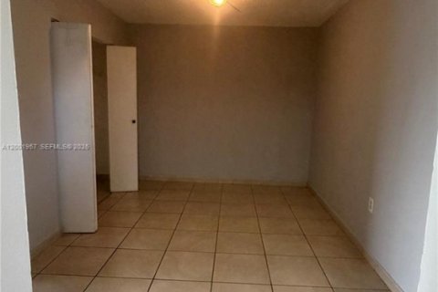 Снять в аренду кондоминиум в Майами, Флорида 2 спальни, 139.54м2, № 2170292 - фото 6