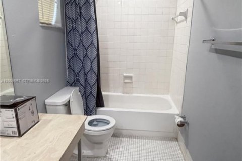 Снять в аренду кондоминиум в Майами, Флорида 2 спальни, 139.54м2, № 2170292 - фото 28