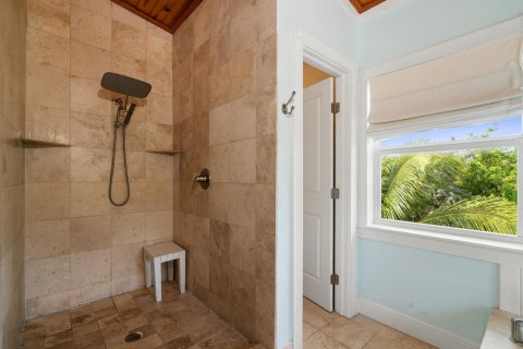 Villa ou maison à vendre à Islamorada, Village of Islands, Floride: 4 chambres, 329.8 m2 № 2390167 - photo 28