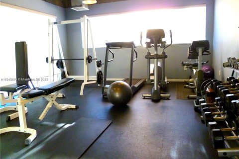 Copropriété à vendre à Miami Beach, Floride: 2 chambres, 99.41 m2 № 1969471 - photo 23