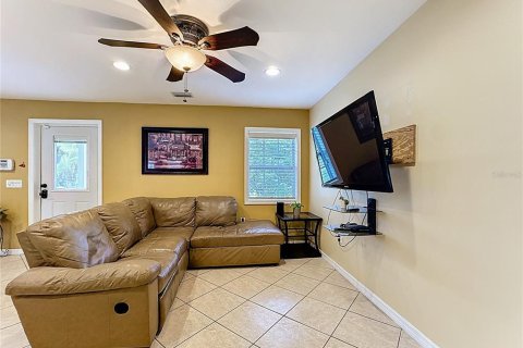 Villa ou maison à vendre à Orlando, Floride: 3 chambres, 154.59 m2 № 1885657 - photo 23