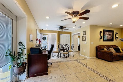 Villa ou maison à vendre à Orlando, Floride: 3 chambres, 154.59 m2 № 1885657 - photo 18