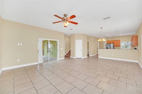 House in Winter Haven, Florida 5 bedrooms, 243.5 sq.m. № 1578688 - photo 14