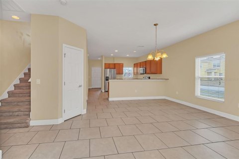 House in Winter Haven, Florida 5 bedrooms, 243.5 sq.m. № 1578688 - photo 17