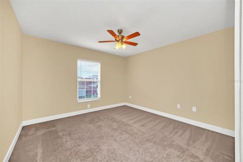 House in Winter Haven, Florida 5 bedrooms, 243.5 sq.m. № 1578688 - photo 28