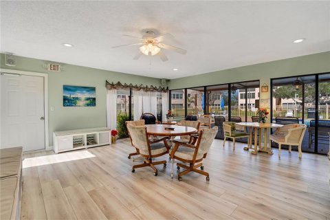Copropriété à vendre à Seminole, Floride: 2 chambres, 119.66 m2 № 1618728 - photo 25