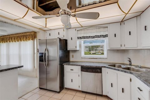 Copropriété à vendre à Seminole, Floride: 2 chambres, 119.66 m2 № 1618728 - photo 16