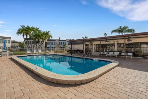 Copropriété à vendre à Seminole, Floride: 2 chambres, 119.66 m2 № 1618728 - photo 30