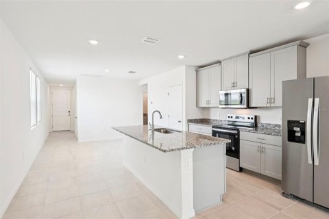 House in Lake Hamilton, Florida 3 bedrooms, 137.77 sq.m. № 1789937 - photo 9