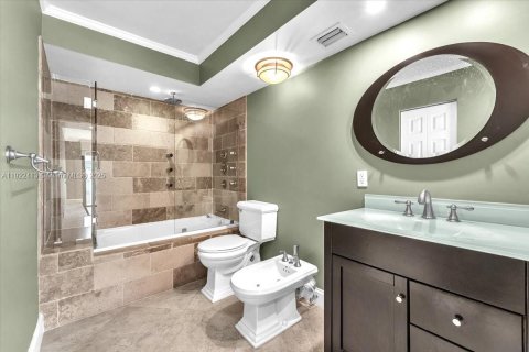 Copropriété à louer à Miami Beach, Floride: 2 chambres, 104.14 m2 № 1976357 - photo 13