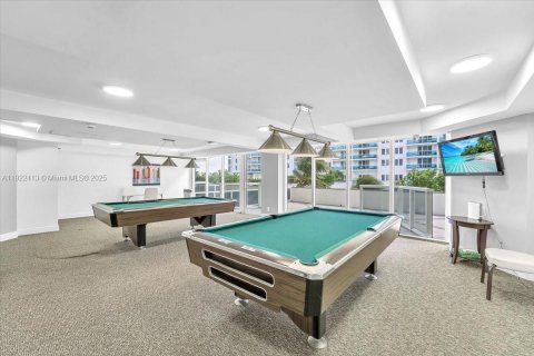 Copropriété à louer à Miami Beach, Floride: 2 chambres, 104.14 m2 № 1976357 - photo 18