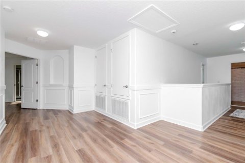 House in Wimauma, Florida 6 bedrooms, 402.55 sq.m. № 1548253 - photo 18
