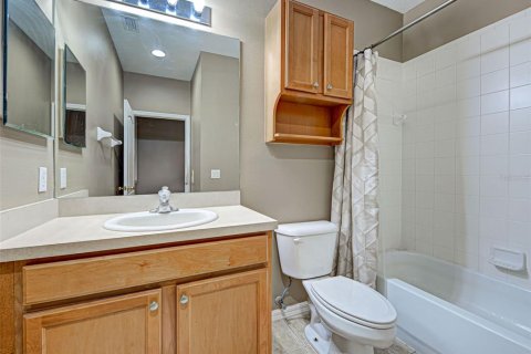 Touwnhouse à vendre à North Port, Floride: 2 chambres, 117.8 m2 № 1778366 - photo 25