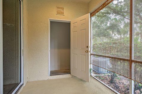 Touwnhouse à vendre à North Port, Floride: 2 chambres, 117.8 m2 № 1778366 - photo 30