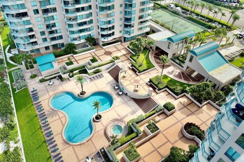 Condo in Clearwater, Florida, 3 bedrooms  № 1912999 - photo 21