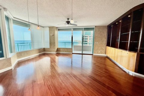 Condo in Clearwater, Florida, 3 bedrooms  № 1912999 - photo 4