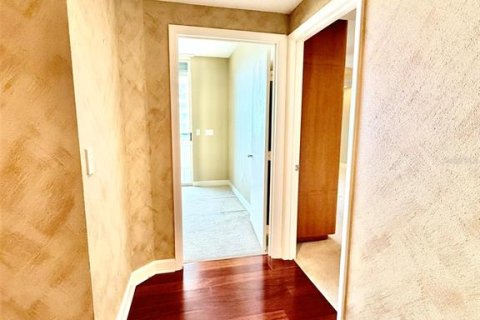 Condo in Clearwater, Florida, 3 bedrooms  № 1912999 - photo 27