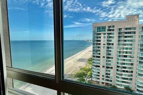 Condo in Clearwater, Florida, 3 bedrooms  № 1912999 - photo 20