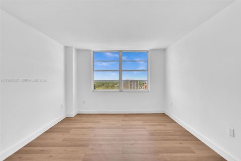 Condominio en alquiler en Aventura, Florida, 1 dormitorio, 99.03 m2 № 2027989 - foto 30