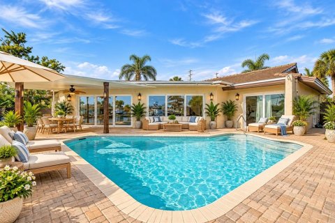Casa en venta en New Port Richey, Florida, 4 dormitorios, 244.43 m2 № 2429187 - foto 5