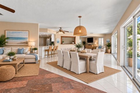 Casa en venta en New Port Richey, Florida, 4 dormitorios, 244.43 m2 № 2429187 - foto 14