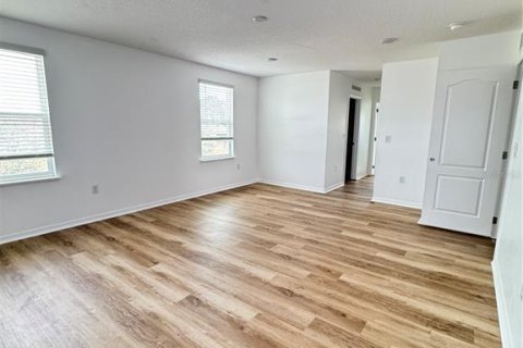House in Kissimmee, Florida 5 bedrooms, 219.44 sq.m. № 2098636 - photo 21