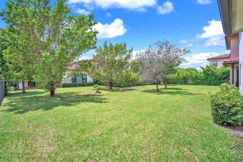 Casa en alquiler en Pembroke Pines, Florida, 4 dormitorios, 223.06 m2 № 1846311 - foto 22