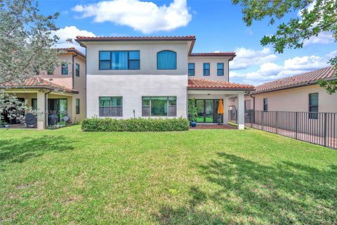 House in Pembroke Pines, Florida 4 bedrooms, 223.06 sq.m. № 1846311 - photo 23