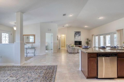 House in Palm Coast, Florida 4 bedrooms, 209.77 sq.m. № 1855875 - photo 12