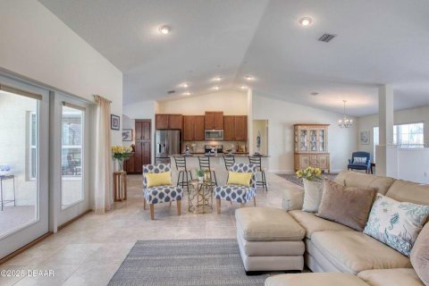 House in Palm Coast, Florida 4 bedrooms, 209.77 sq.m. № 1855875 - photo 16