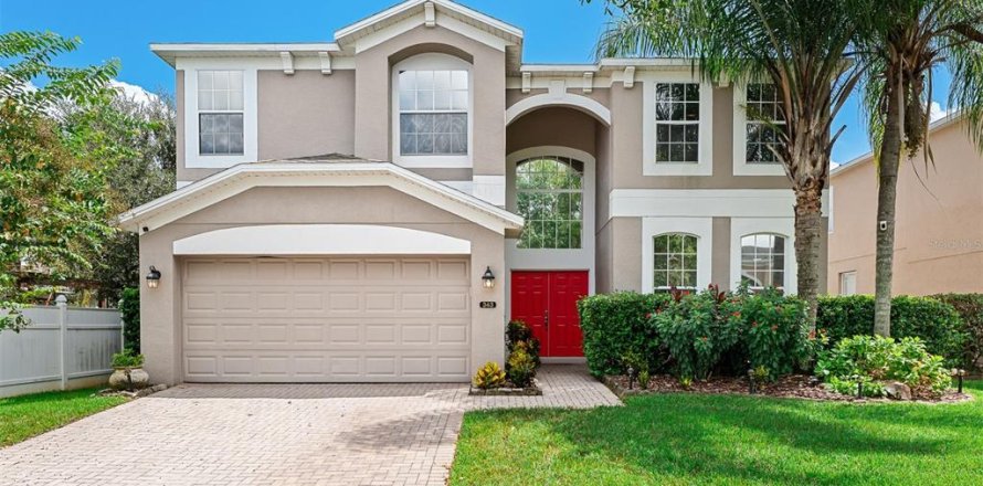 House in Orlando, Florida 5 bedrooms, 319.77 sq.m. № 2400370